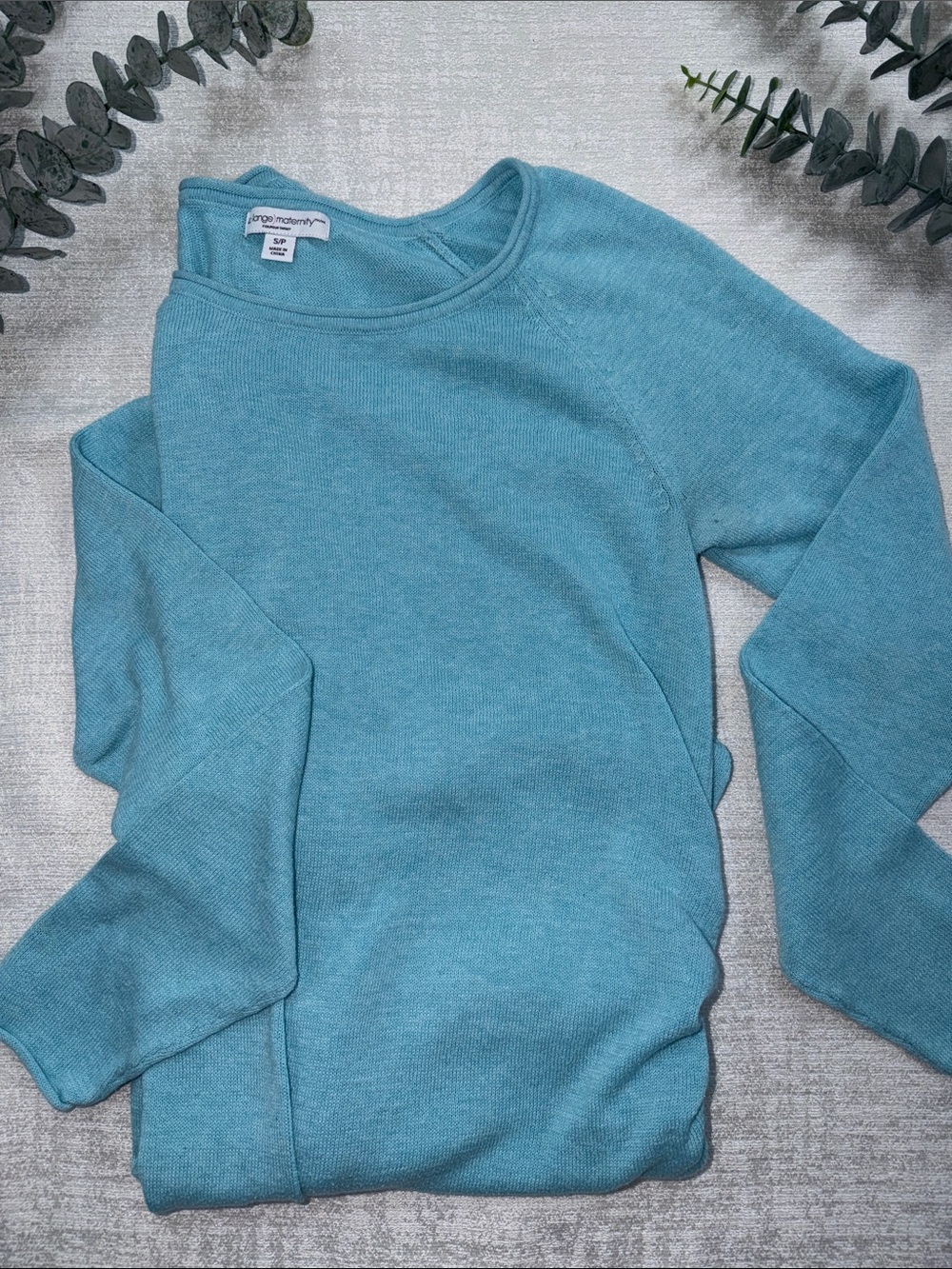 Liz Lange Maternity light blue long scoop neck Sweater size small